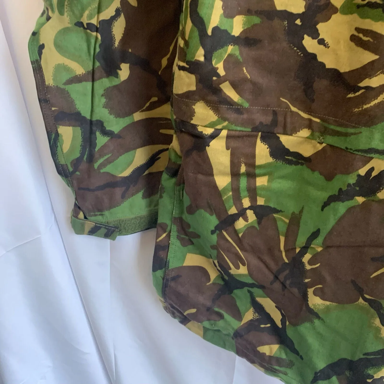 Genuine British Army Jungle DPM Camouflage Smock Combat Jacket - Size 190/104