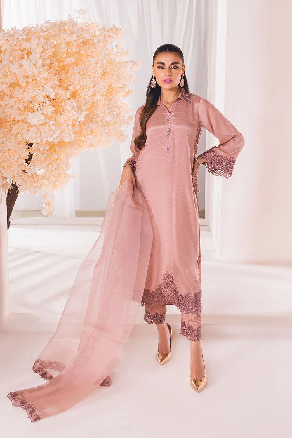 Heavily embellished Peach Pink Pakistani Salwar Suit with Dupatta