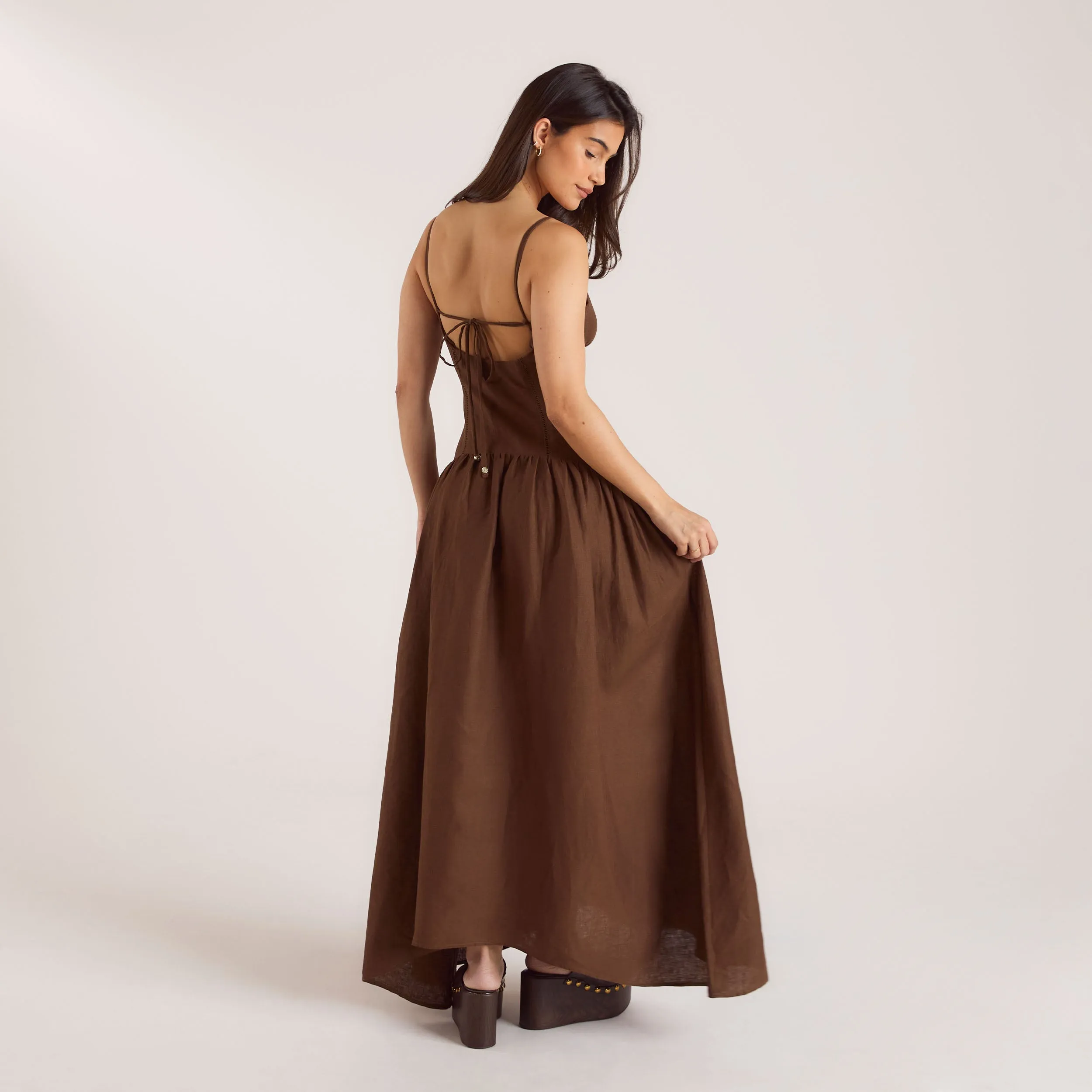 Maxikleid aus Leinenmischung mit Tiefem Bund - Schokolade