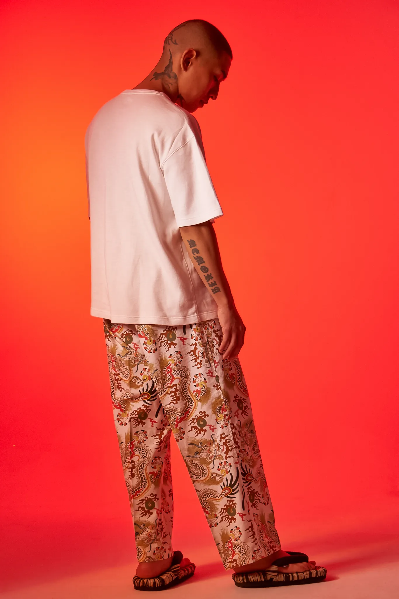[UNISEX] TOMAS TOMAS X LOCO MOSQUITO 108 DRAGONS OFF-WHITE BELTED TROUSERS