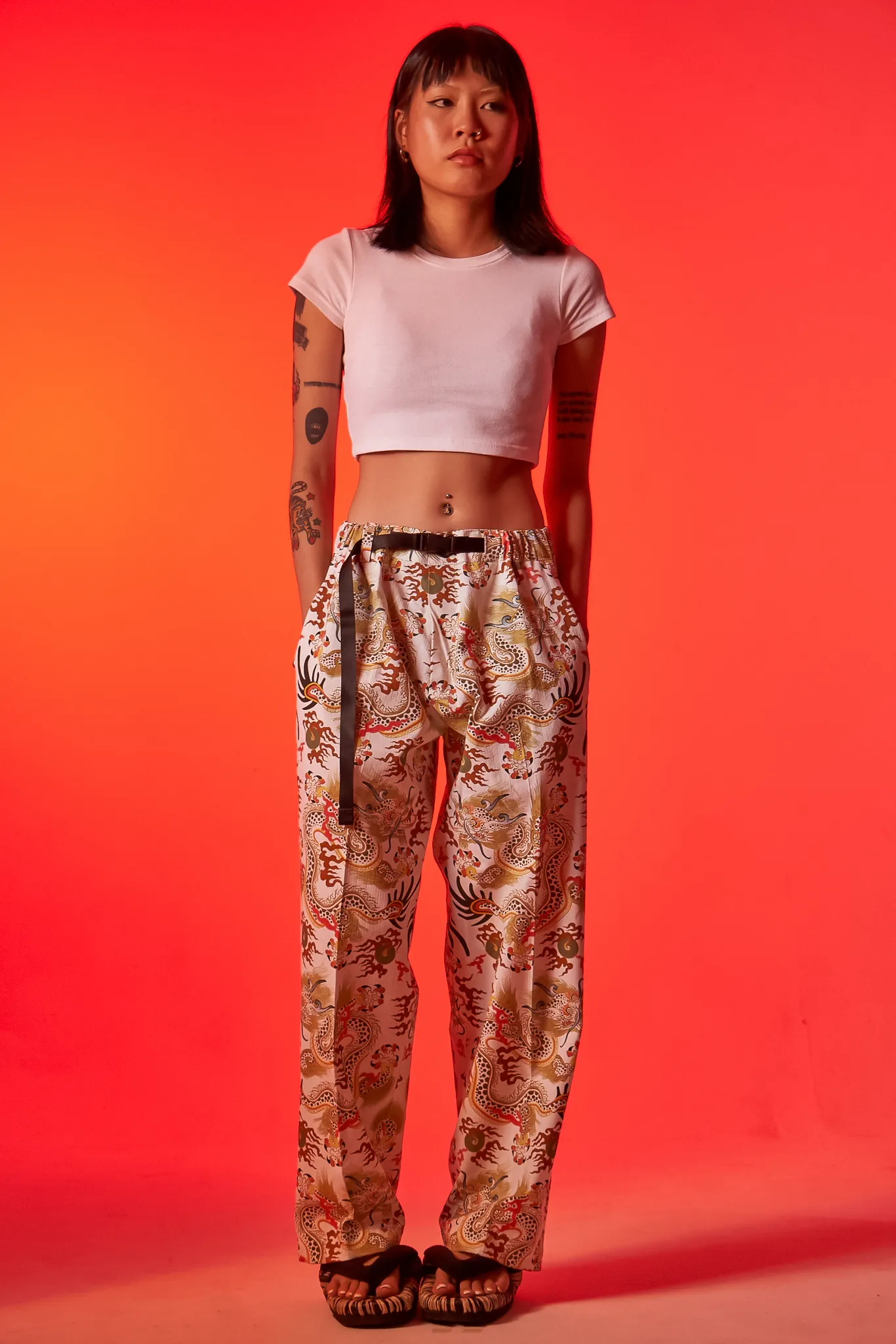 [UNISEX] TOMAS TOMAS X LOCO MOSQUITO 108 DRAGONS OFF-WHITE BELTED TROUSERS