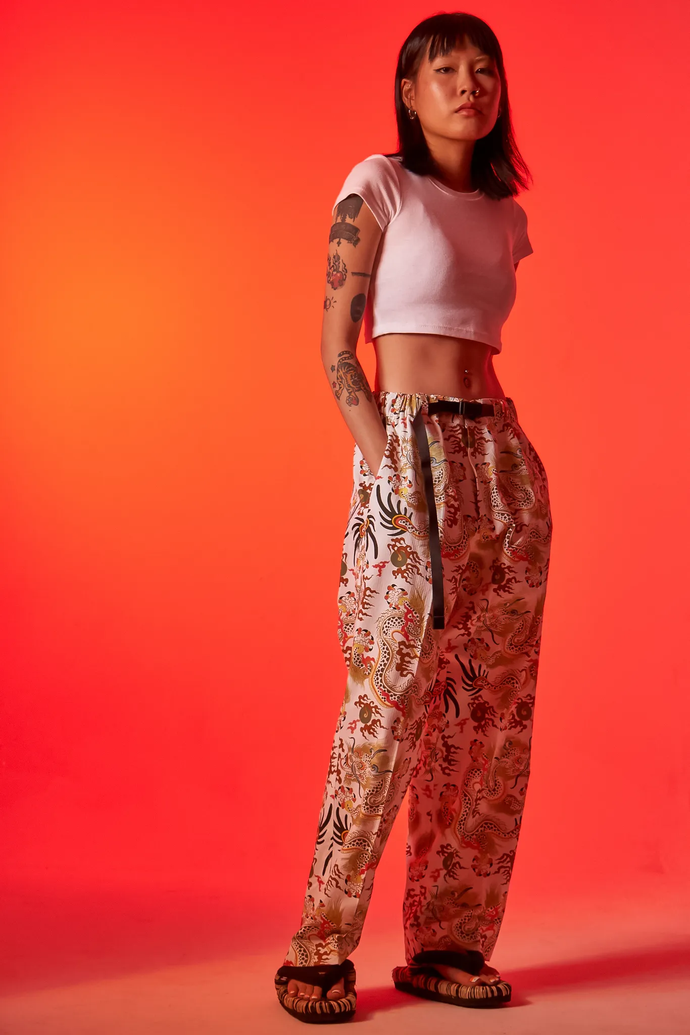 [UNISEX] TOMAS TOMAS X LOCO MOSQUITO 108 DRAGONS OFF-WHITE BELTED TROUSERS